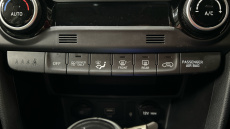 Hyundai Kona 1.6 GDi Hybrid Premium 5dr DCT Hybrid Hatchback